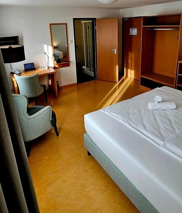 Ecoinn Esslingen am Neckar 3*,